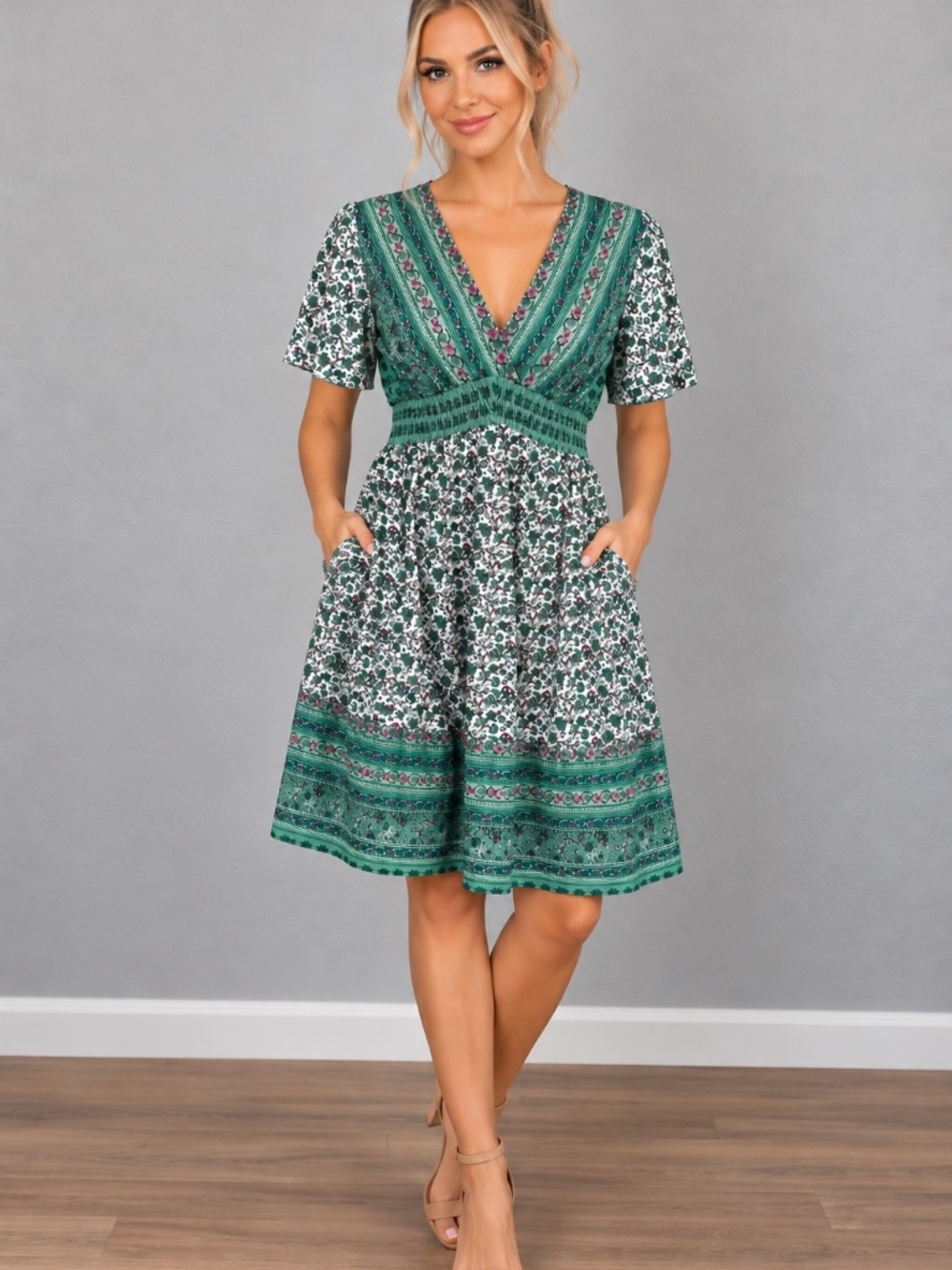 Cupshe Bohemian Breeze Paisley Green Floral Smocked V-Neck Mini Dress Medium